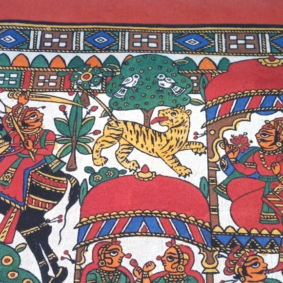 2 Piece Stunning and Unique Antique/ Vintage Hand Painted Tapestries From India - Picture 6 of 16